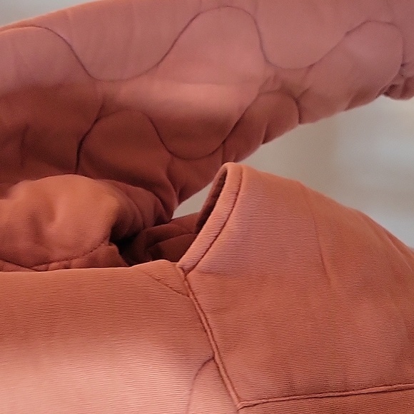 Dusty Pink Cozy Quilted Jacket - Picture 5 of 10